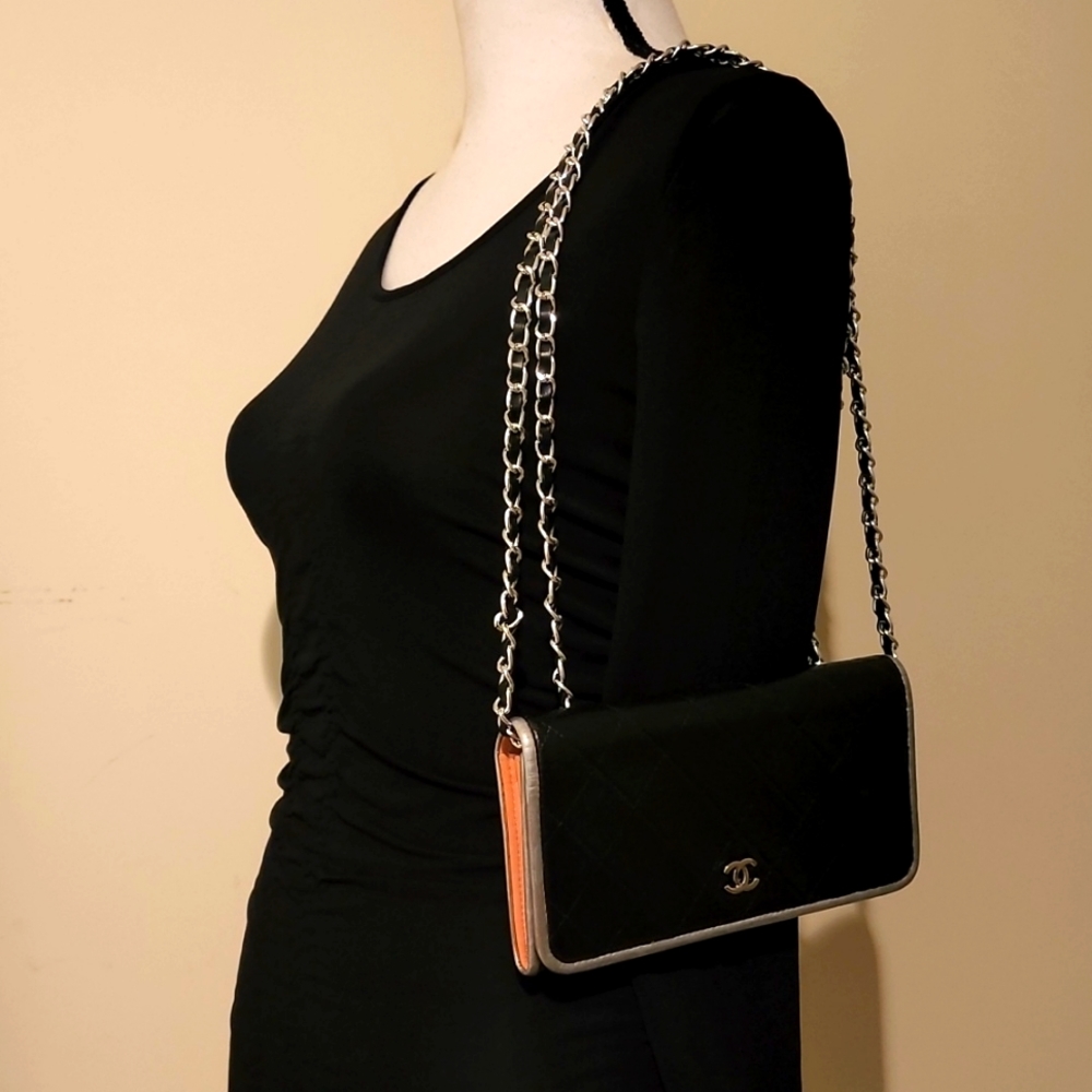 Rare! CHANEL CC Large Flap Crossbody Shoulder Purse WOC Matelasse